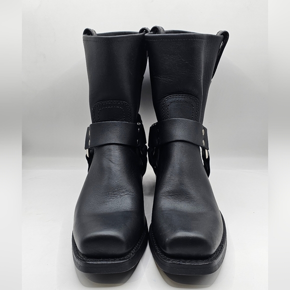 Frye Harness 8R Womens Boot - Picture 2 of 8